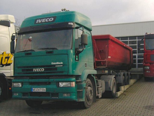 Iveco-EuroTech-rot-gruen-(Szy)-280104.jpg - Iveco EuroTech Trucker Jack