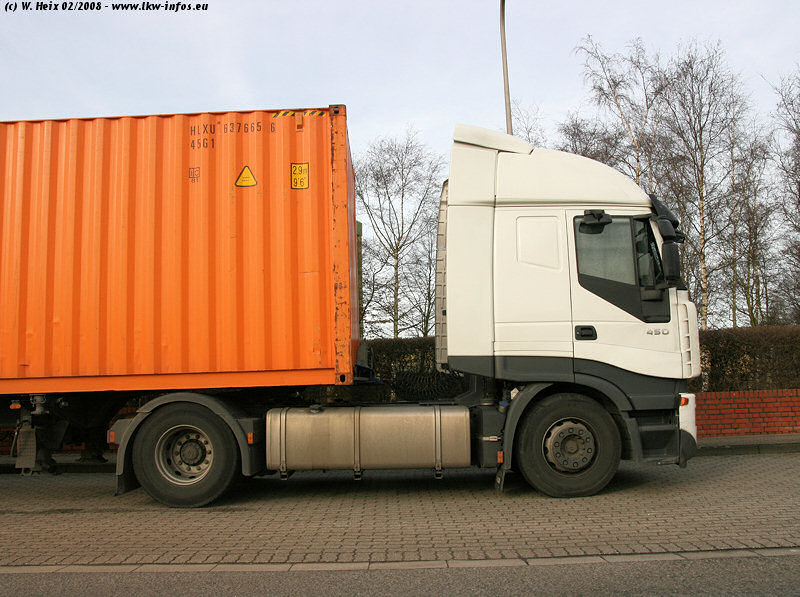 Iveco-Stralis-AS-440-S-45-weiss-030208-01.jpg - Iveco Stralis AS 440 S 43