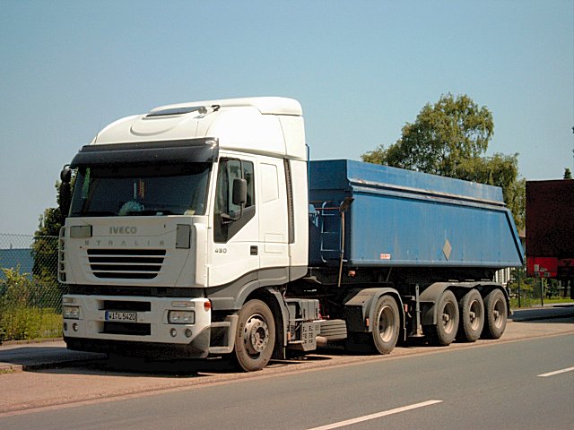 Iveco-Stralis-AS-440S43-weiss-blau-Scholz.jpg - Iveco Stralis AS 440 S 43Timo Scholz