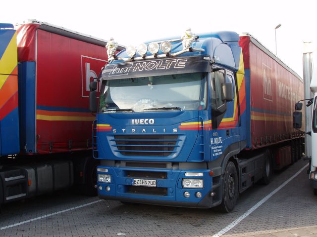 Iveco-Stralis-AS-440S48-Nolte-Holz-100206-01.jpg - Iveco Stralis AS 440 S 48Frank Holz
