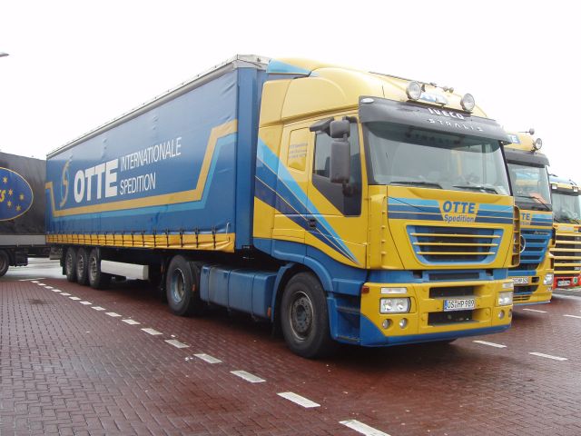 Iveco-Stralis-AS-Otte-Holz-210706-01.jpg - Iveco Stralis ASFrank Holz