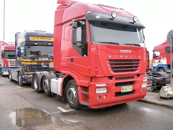 Iveco-Stralis-AS-rot-Hensing-050606-01-FIN