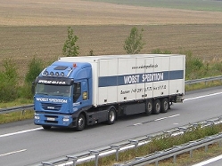 Iveco-Stralis-AS-Wobst-Reck