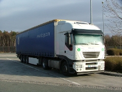 Iveco-Stralis-AS-weiss-Posern-051208-01