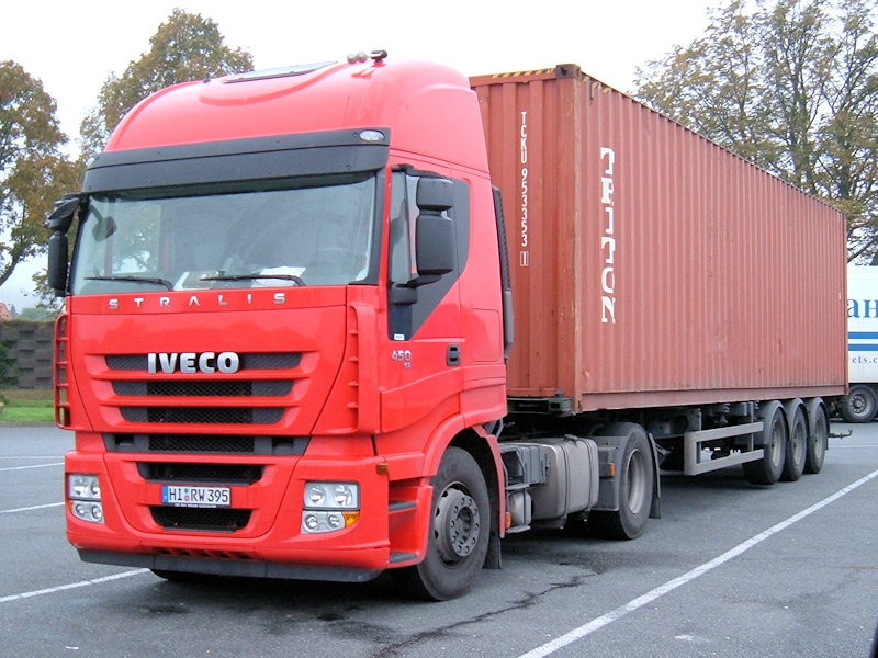Iveco-Stralis-AS-II-440-S-45-rot-Rolf-240308-01.jpg - Iveco Stralis AS 440 S 45Mario Rolf