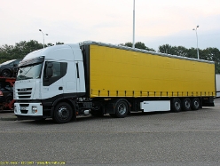 Iveco-Stralis-AS-II-440-S-45-weiss-gelb-17007-01