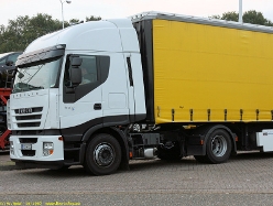 Iveco-Stralis-AS-II-440-S-45-weiss-gelb-17007-02