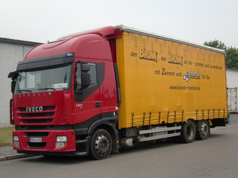 Iveco-Strails-AS-II-260-S-42-Bronk-DS-260610-01.jpg - Iveco Stralis AS 260 S 42Trucker Jack