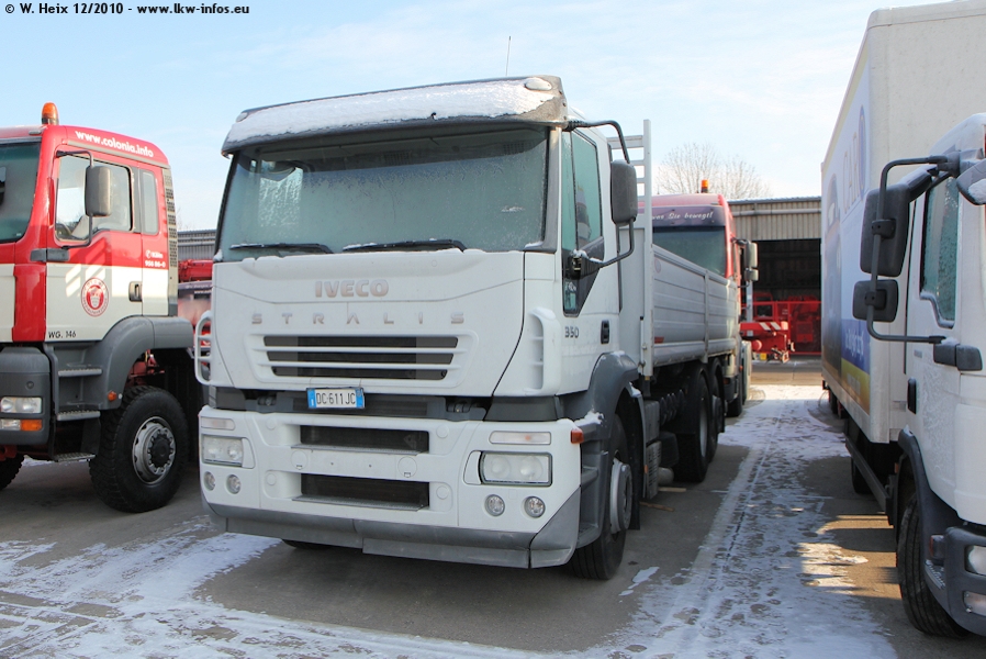 Iveco-Stralis-AT-260-S-35-weiss-051210-01.jpg - Iveco Stralis AT 260 S 35