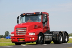 Iveco-Strator-AS-440-S-45-rot-AvUrk-300609-01
