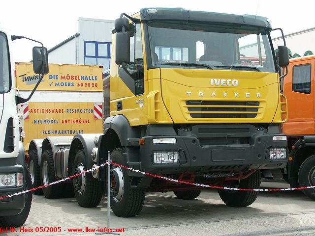 Iveco-Trakker-340T44-gelb-200505-03.jpg - Iveco Trakker 340 T 44