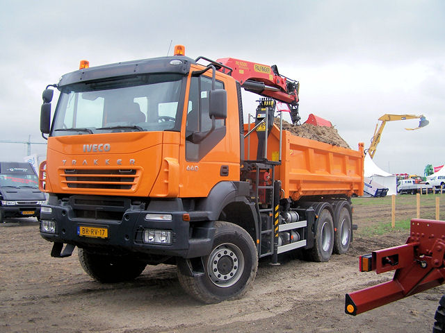 Iveco-Trakker-440-orange-vNispen-230307-01.jpg - Iveco Trakker 260 T 44Roger van Nispen