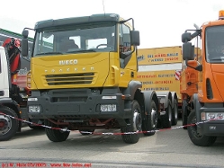 Iveco-Trakker-340T44-gelb-200505-01