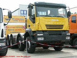 Iveco-Trakker-340T44-gelb-200505-03