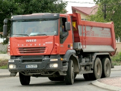 Iveco-Trakker-380-rot-Vorechovsky-210807-01
