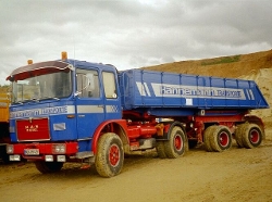 MAN-F8-19280-blau-rot-Uhl-120904-1