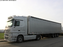 MB-Actros-MP2-1848-silber-030208-02