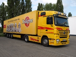 MB-Actros-MP2-Rigterink-Thiele-201108-01