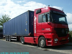 MB-Actros-MP2-rot-030704-1-NL