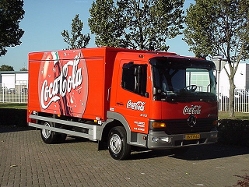 MB-Atego-815-GETRKO-Coca-Cola-(Hobo)-1