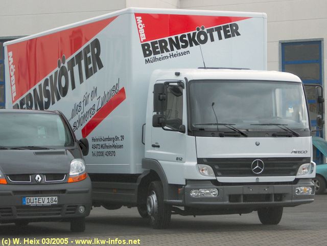 MB-Atego-II-812-Bernskoetter-080305-01.jpg - Mercedes-Benz Atego 812