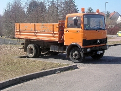 MB-LP-809-orange-Frank-Gallo-310108-01