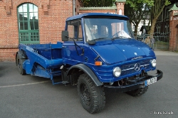 MB-Unimog-blau-Scholz-140112-01
