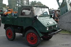 MB-Unimog-gruen-Scholz-140112-17