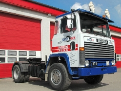 Scania-111-weiss-blau-Schiffner-080706-01