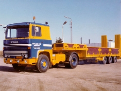 Scania-141-blau-Johan-P-270107-01