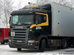 Scania-R-380-Pedersen-Schlottmann-120306-01