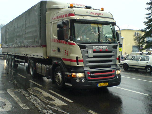 Scania-R-420-Egger-Lerch-140106-01-HUN.jpg - Scania R 420Simon Lerch