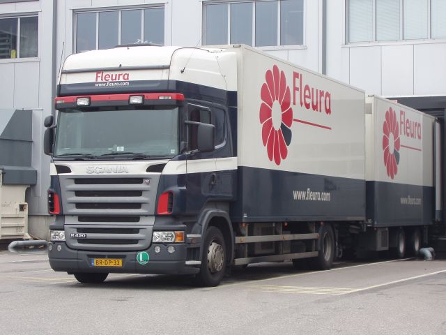 Scania-R-420-Fleura-Holz-210706-02.jpg - Scania R 420Frank Holz