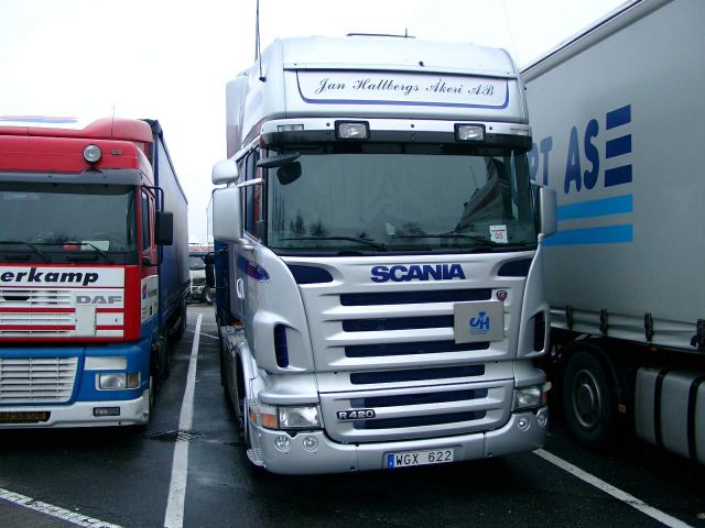 Scania-R-420-Hallbergs-Willann-220105-1.jpg - Scania R 420Michael Willann