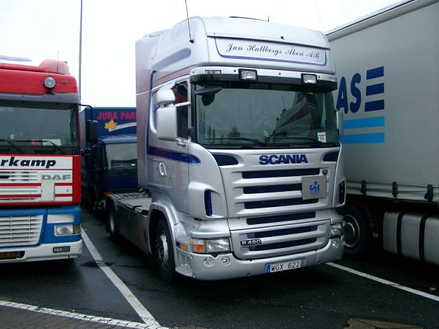 Scania-R-420-Hallbergs-Willann-220105-2.jpg - Scania R 420Michael Willann