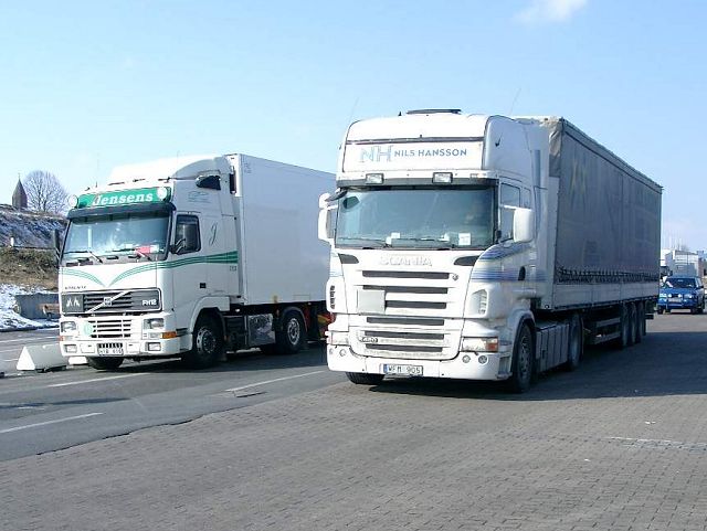 Scania-R-420-Hansson-Willann-110305-01.jpg - Scania R 420Michael Willann