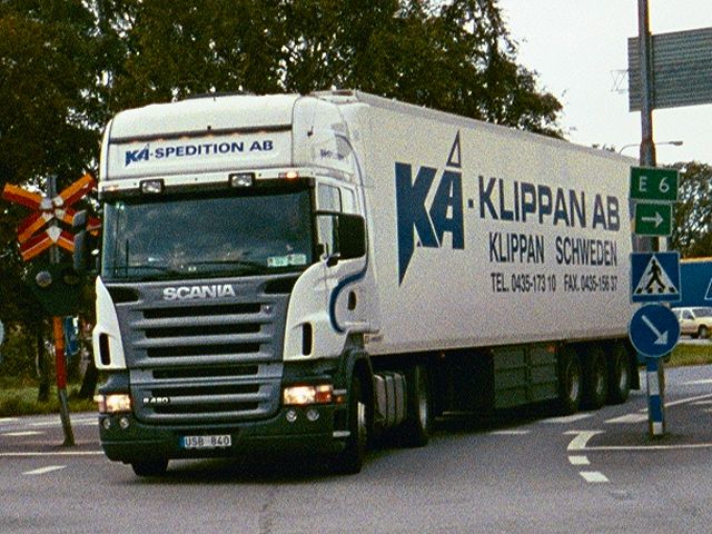Scania-R-420-Klippan-Wihlborg-250904-1-S.jpg - Scania R 420Henrik Wihlborg