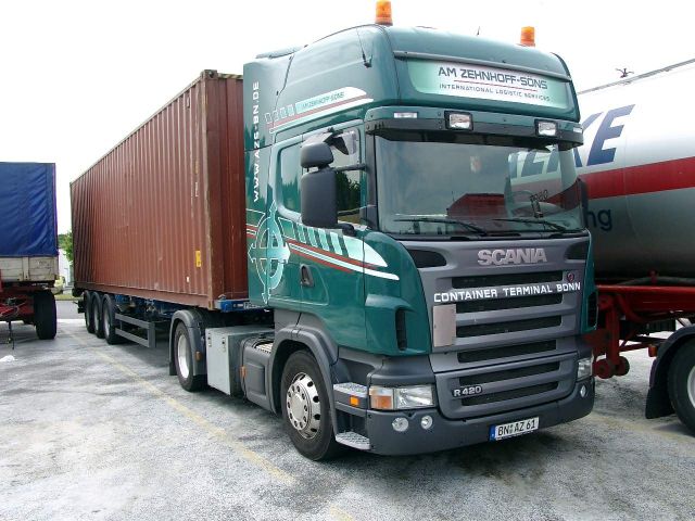 Scania-R-420-gruen-Willann-170605-01.jpg - Scania R 420Michael Willann