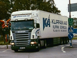 Scania-R-420-Klippan-Wihlborg-250904-1-S