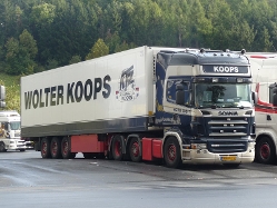 Scania-R-420-Koops-MWolf-131008-01