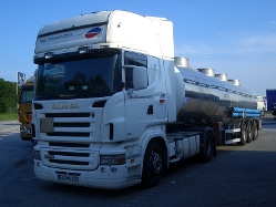 Scania-R-420-Kristiansens-Stober-280208-01