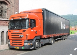 Scania-R-420-Vos-Bastianello-270808-01