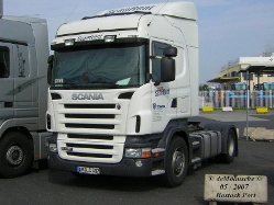 Scania-R-420-weiss-Brock-110707-01
