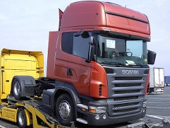 Scania-R-420-weiss-Doerrer-200504-2