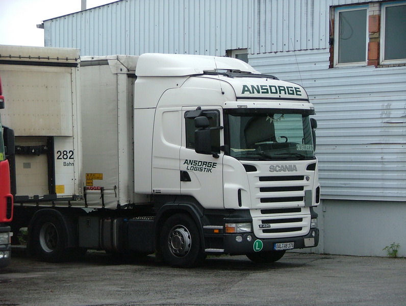 Scania-R-420-Ansorge-Posern-140409-01.jpg - Scania R 420R. Posern