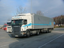 Scania-R-420-Ulmer-Fleisch-Posern-110609-01