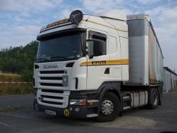 Scania-R-470-Hackl-Holz-110805-01
