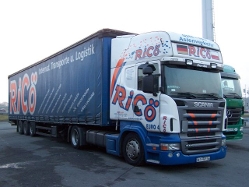 Scania-R-470-Ricoe-Iden-040306-01