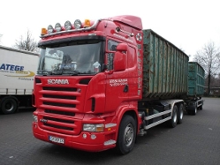 Scania-R-470-rot-Willann-140406-01