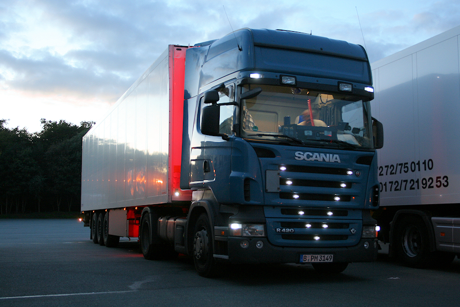 Scania-R-420-blau-Bornscheuer-231210-01.jpg - Scania R 420René Bornscheuer
